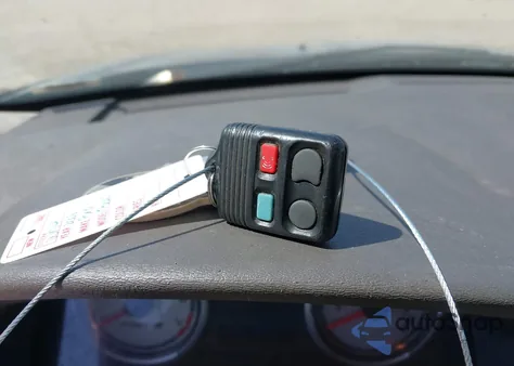 2008 Ford Focus Se/Ses z USA, uszkodzony, nr VIN 1FAHP35NX8W297572